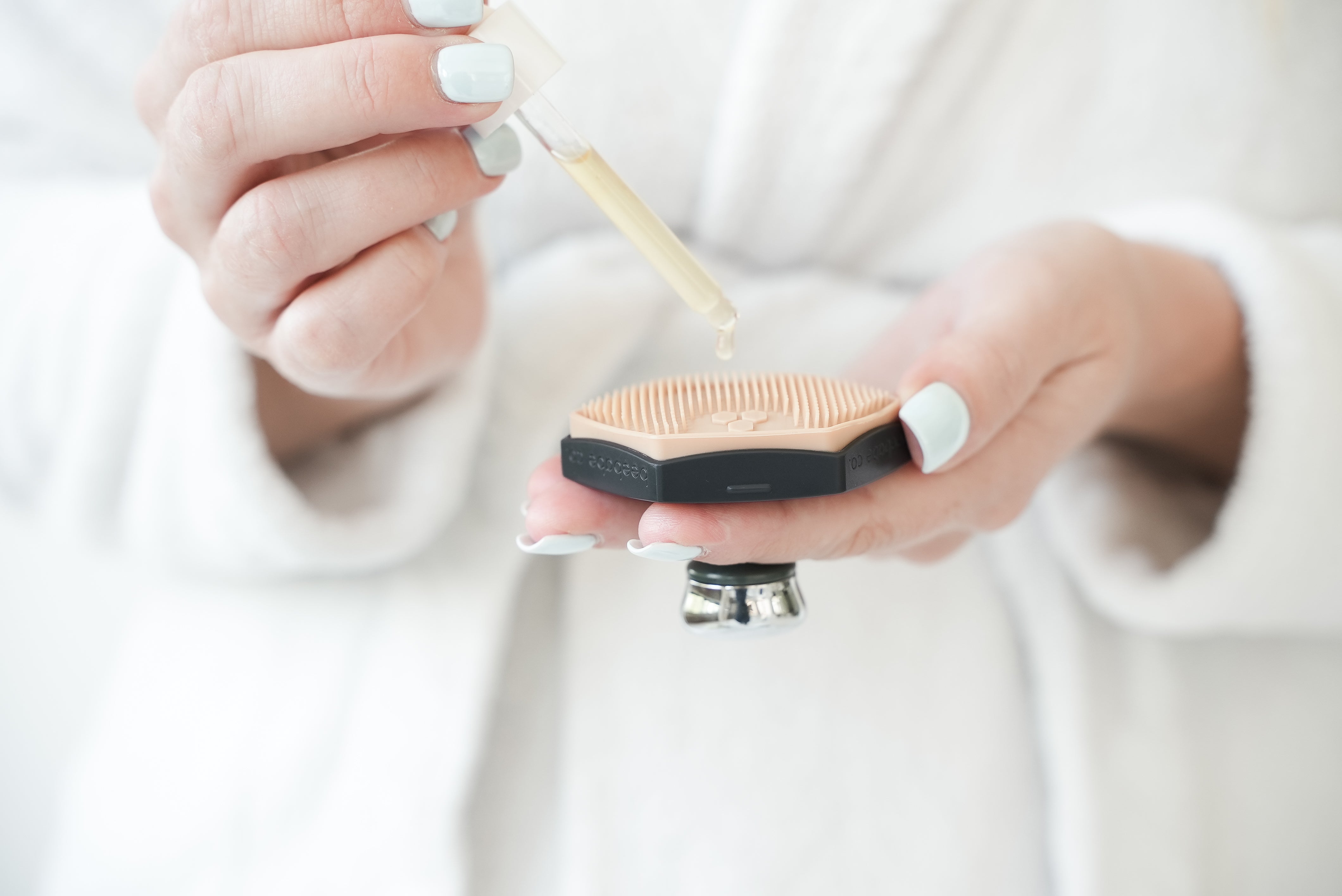 HONEE Dipper Skincare Applicator